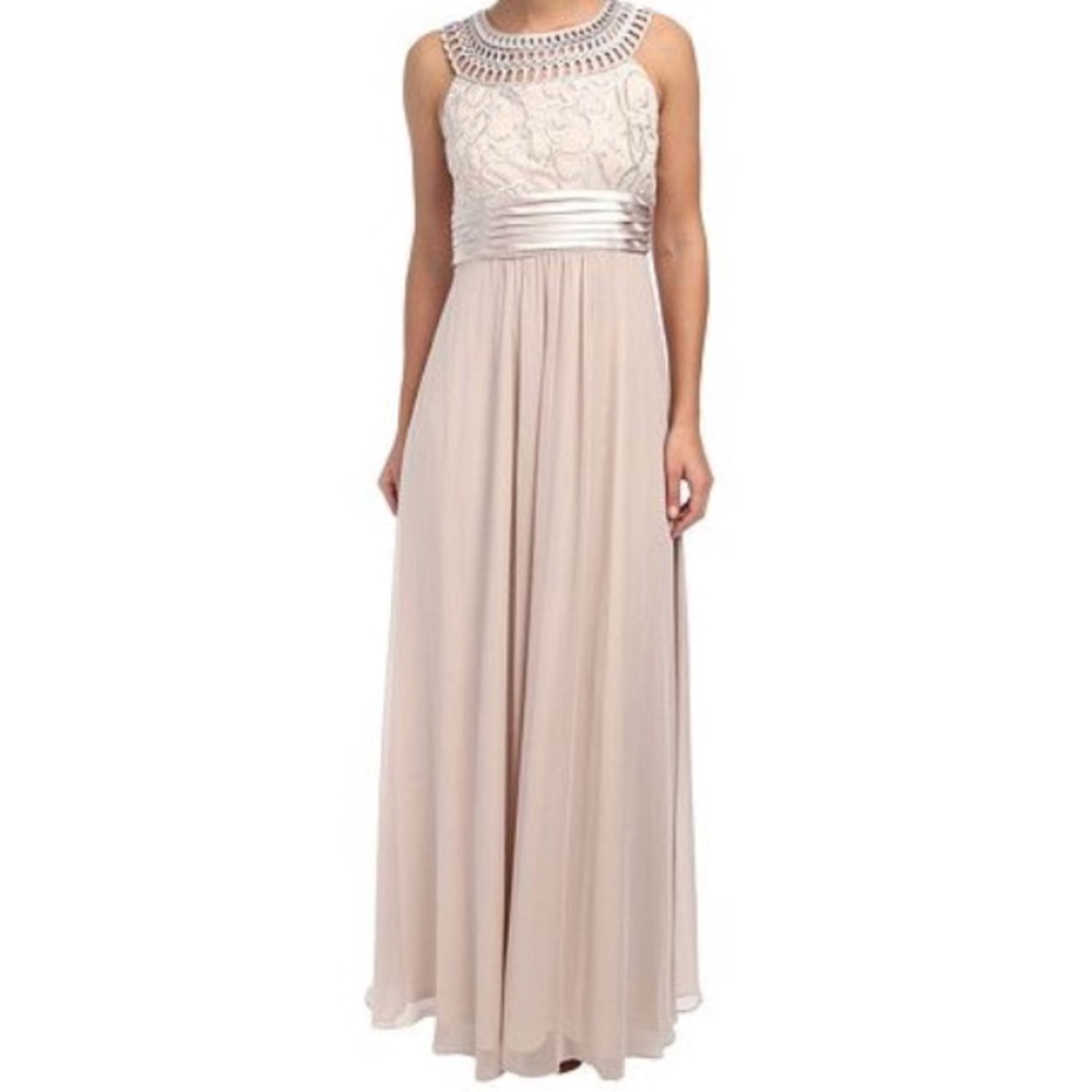 Jessica Howard ruched long gown